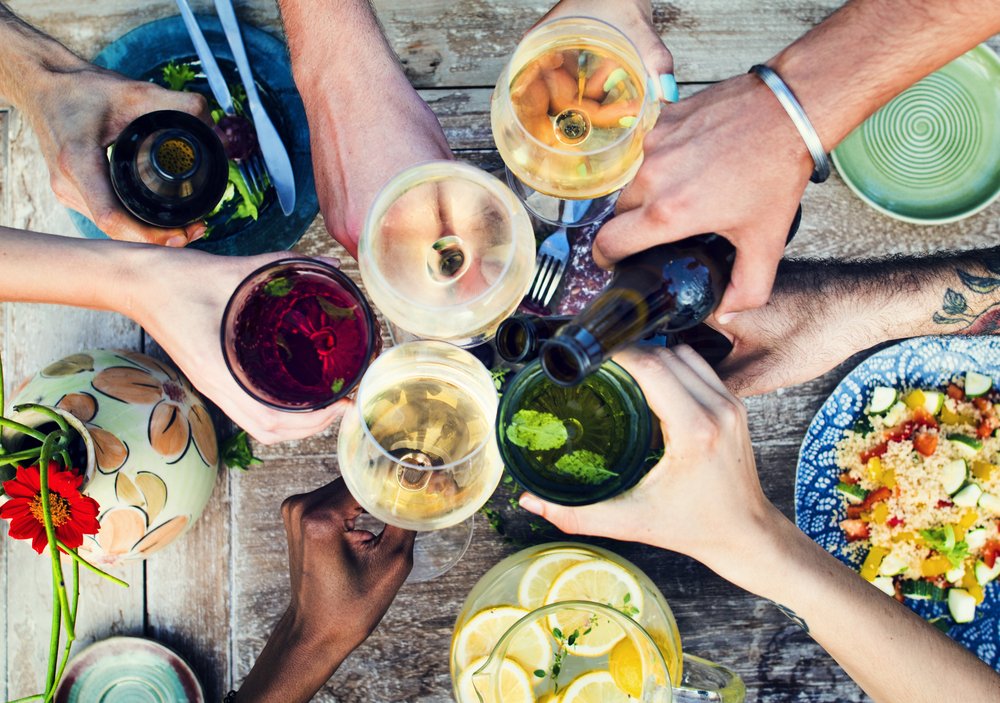 Top 10 Foods To Eat Before Drinking Alcohol To Swerve A Hangover